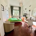 Michelangelo's House 4*